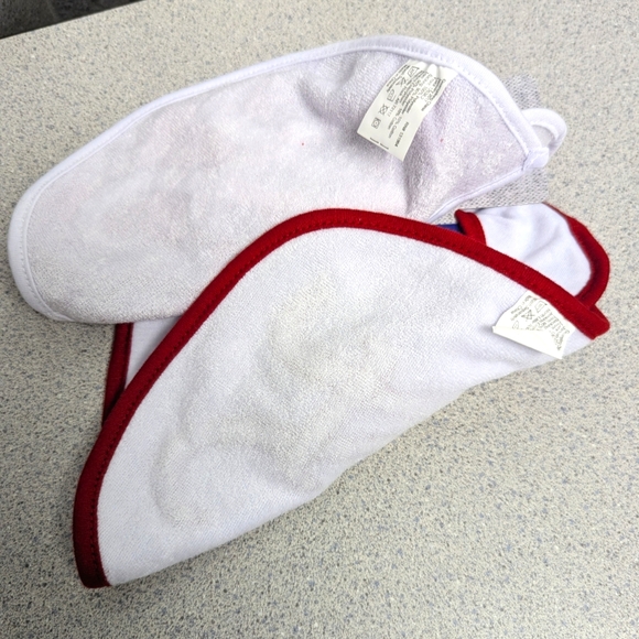 Official Alabama Baby Bibs - Picture 2 of 4